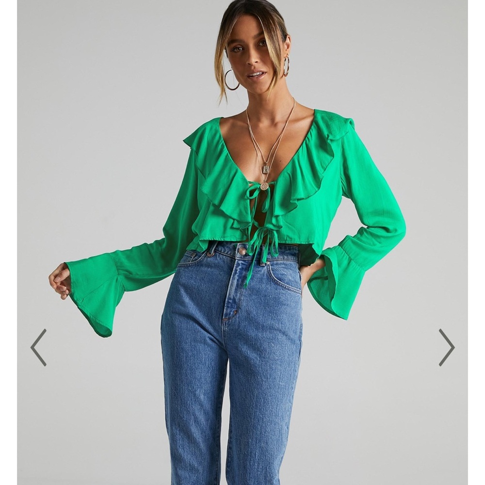 RUMINA TOP IN GREEN